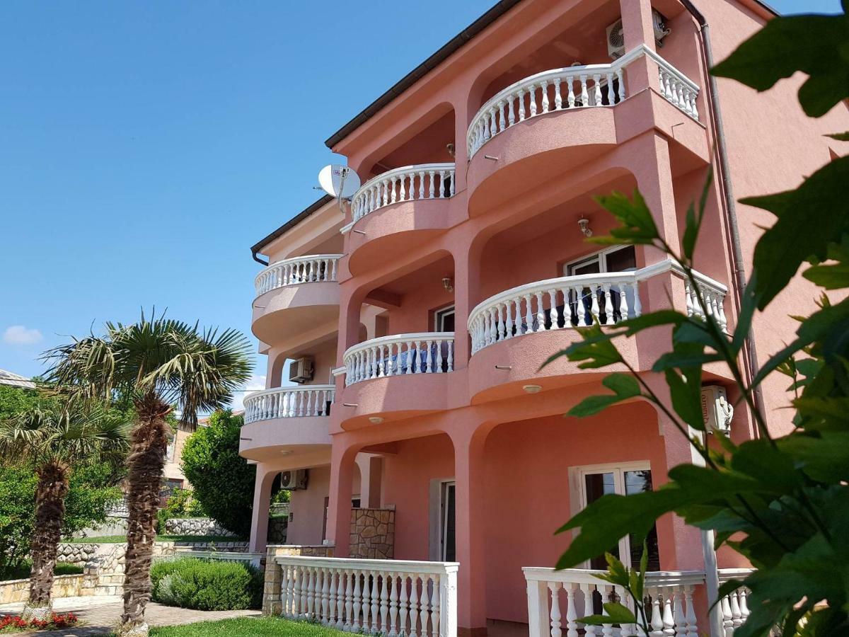 Apartments Ban Новий Винодольський Екстер'єр фото